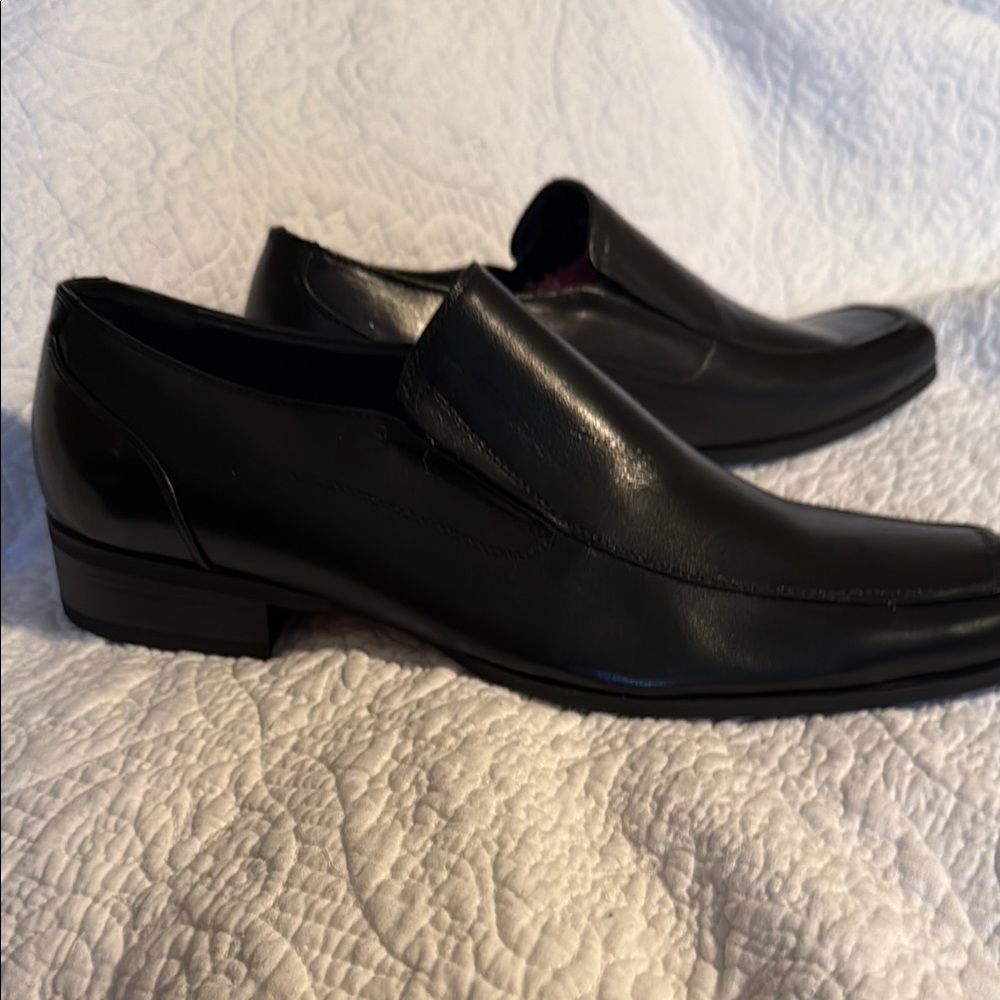 Men's Black Leather Loafers